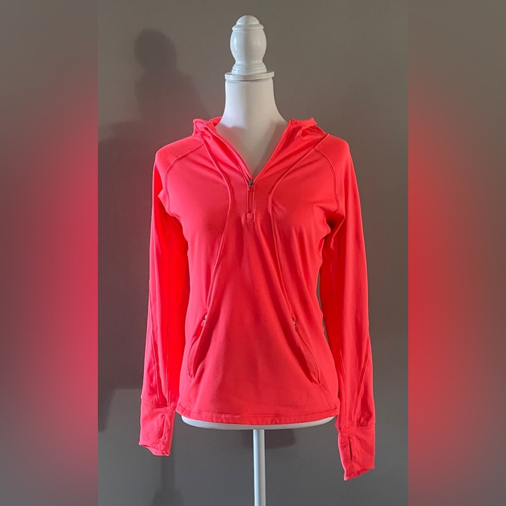 **NWOT** GapFit Activewear Pullover Hoodie, Women’s, Size Small